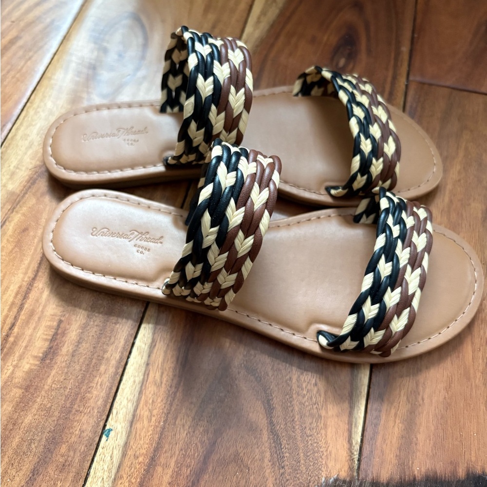 Slide sandals